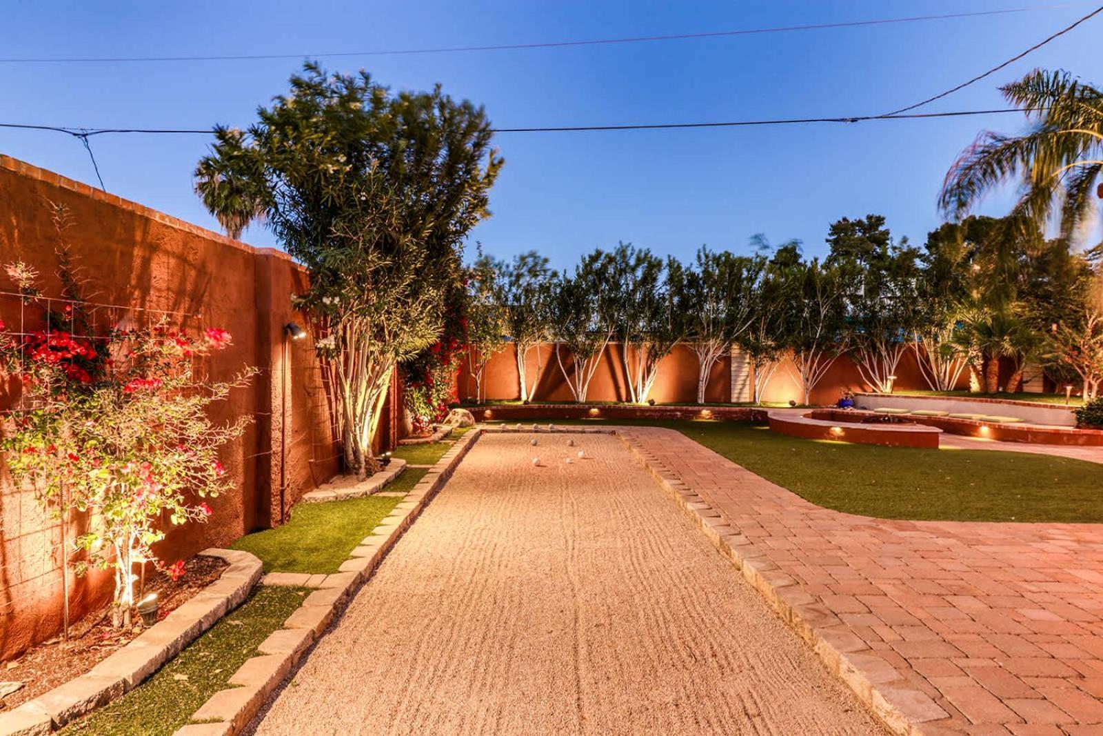 Holiday home Desert Oasis - Epic Backyard Pool Bocce Firepit Phoenix